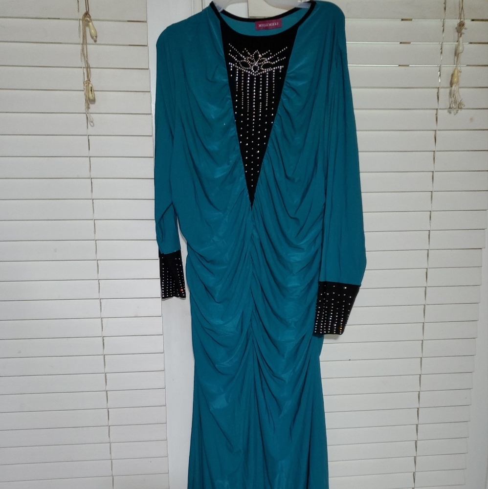 Womans dress